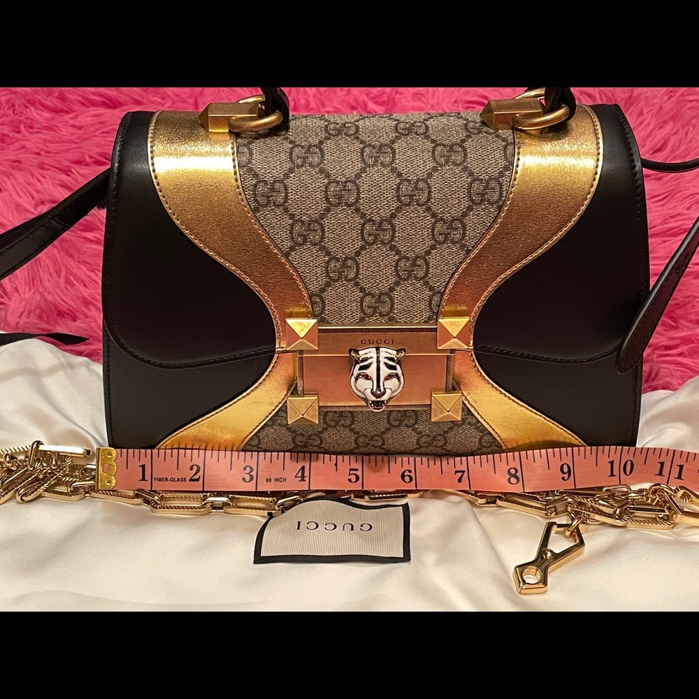 Authentic Gucci satchel Purse